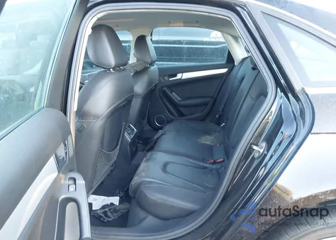 2010 Audi A4 2.0T Premium z USA, uszkodzony, nr VIN WAUFFAFLXAN058926